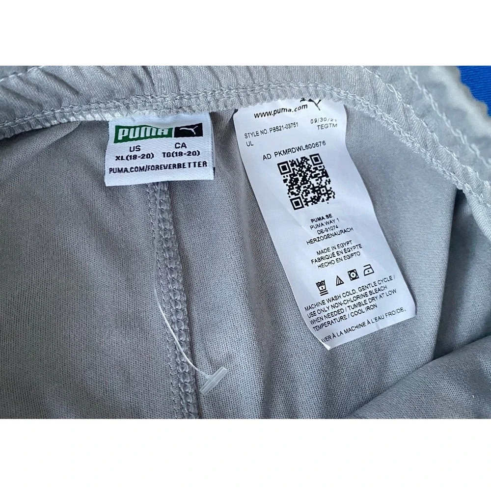 Puma Boys Grey Athletic Logo Shorts Taped Sides Size XL 18-20 PBS21-03751